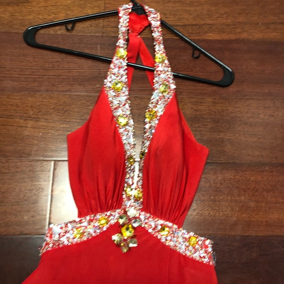 Red jersey Nigh Moves prom dress - Picture 2 of 6